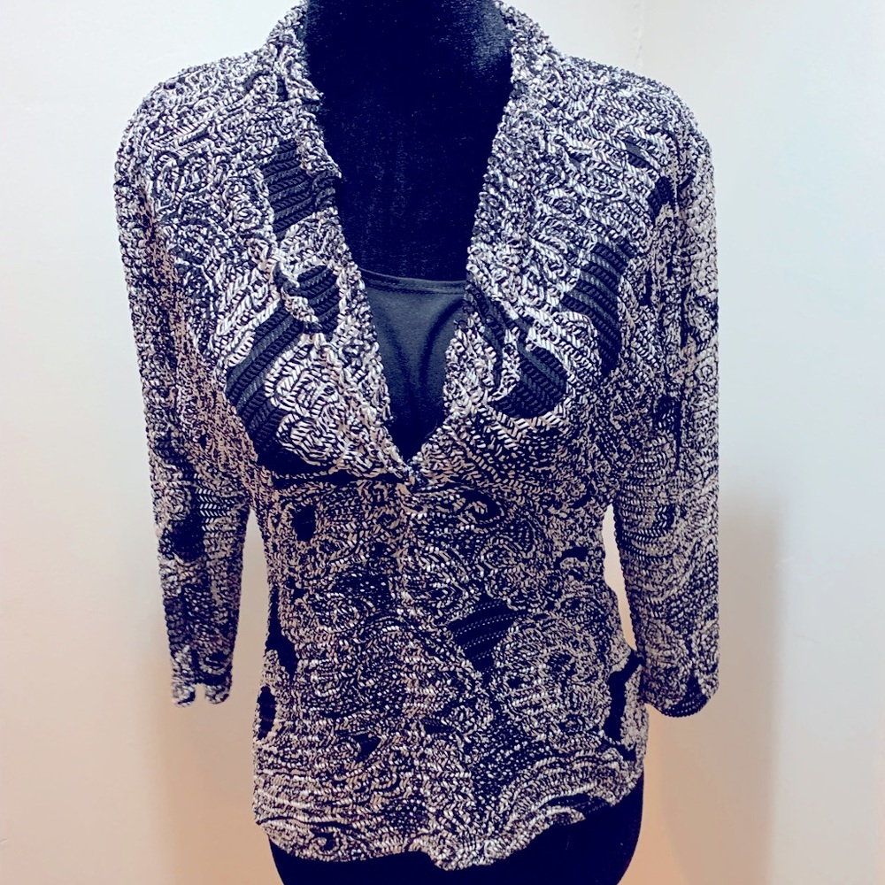 Black and white Paisley Blouse